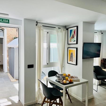 Cool Lofts Alameda Valencia Hotel Bagian luar foto