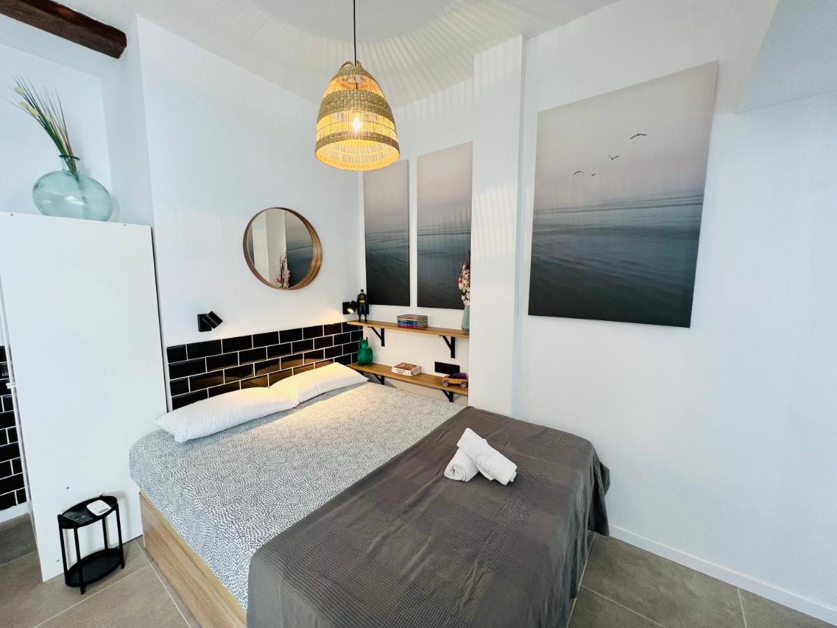 Cool Lofts Alameda Valencia Hotel Bagian luar foto