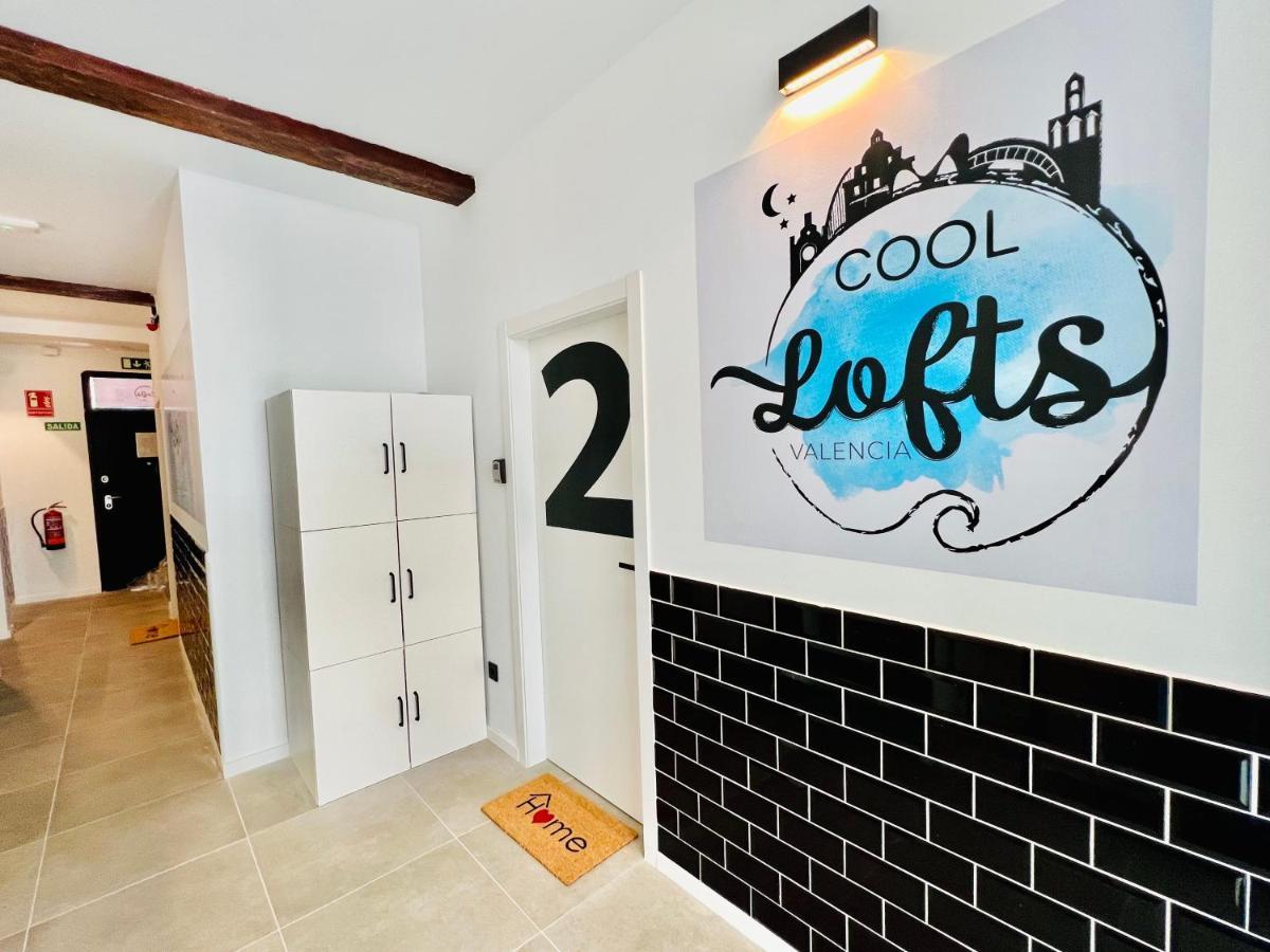 Cool Lofts Alameda Valencia Hotel Bagian luar foto