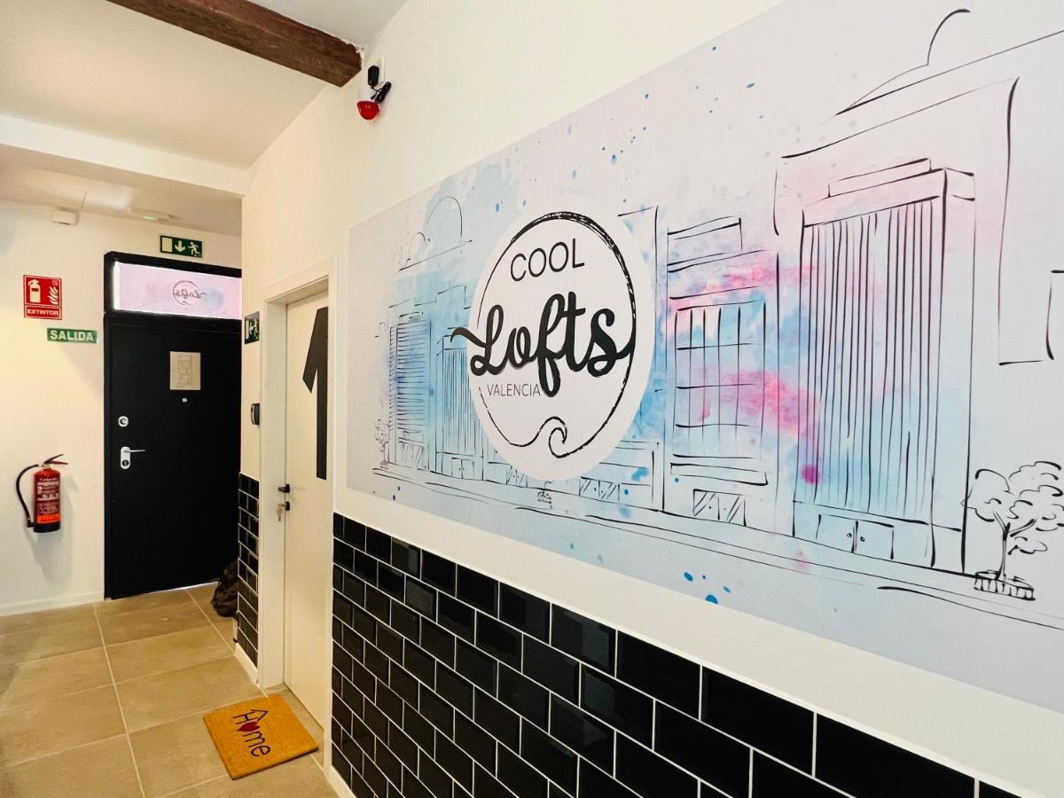 Cool Lofts Alameda Valencia Hotel Bagian luar foto